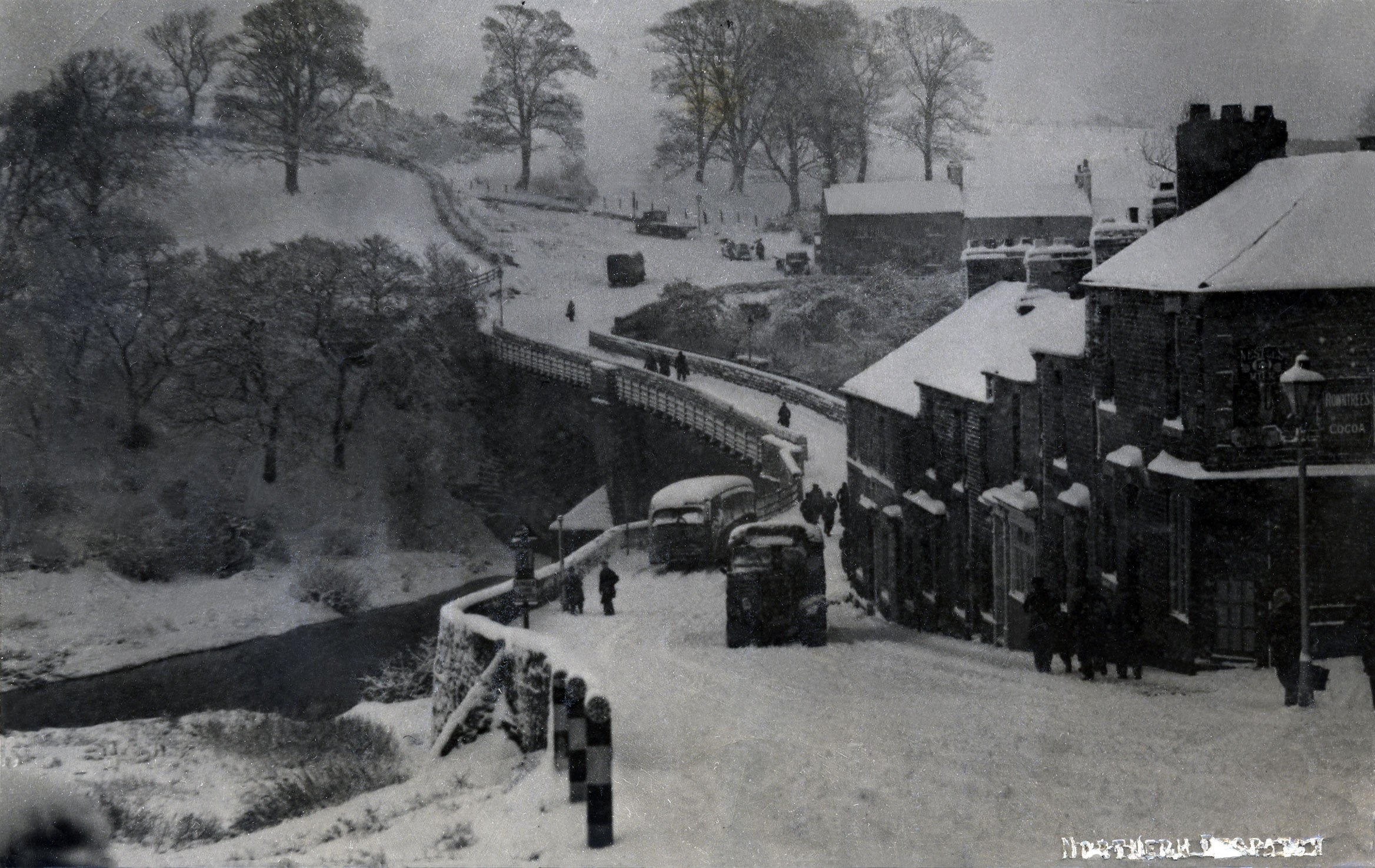 Skirlaw Bridge, beneath the railway viaduct, on a snowy day in about 1950. The snap set up by Echo photographer Bill Oliver