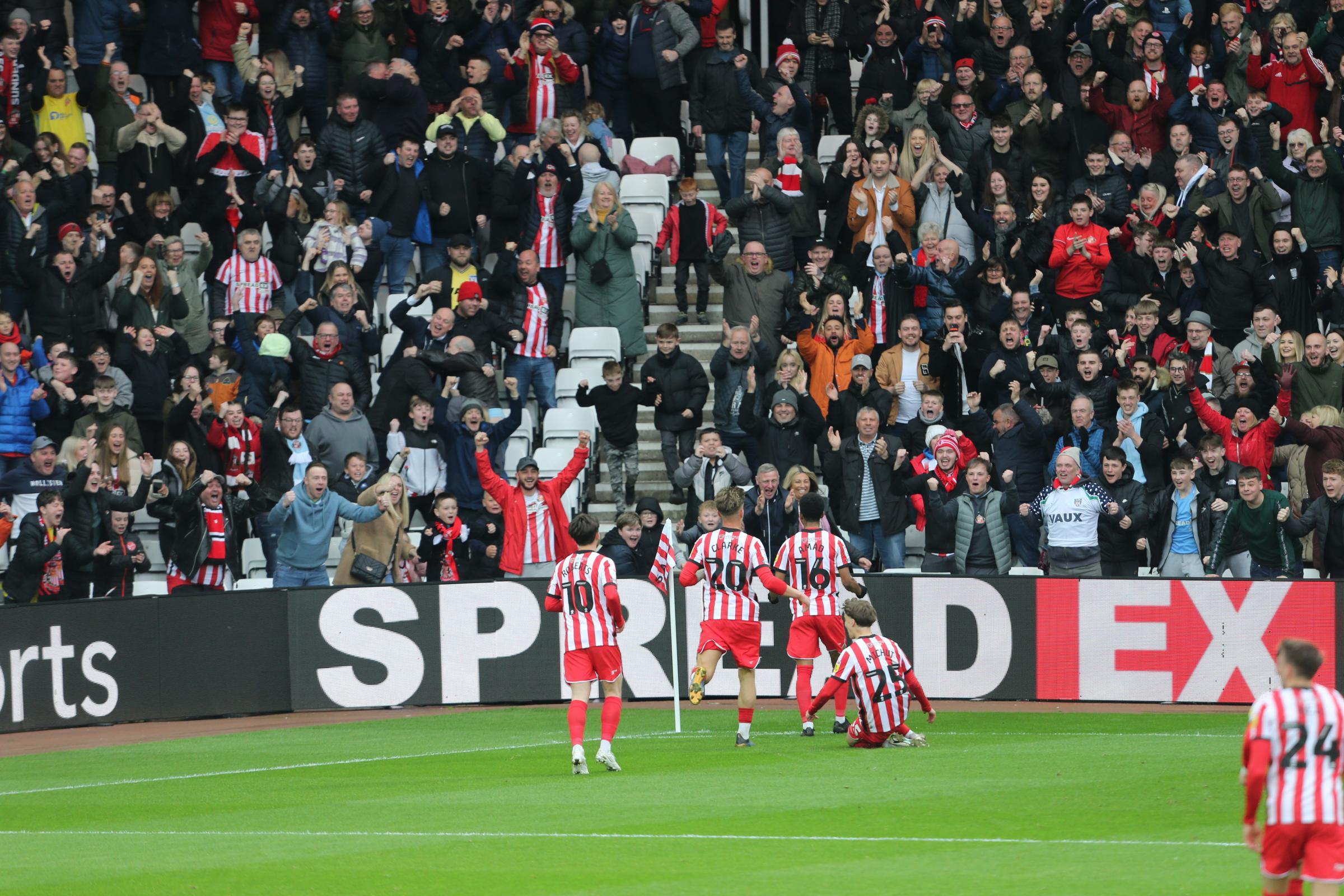 Sunderland 4-4 Hull City: Last second twist in dramatic game