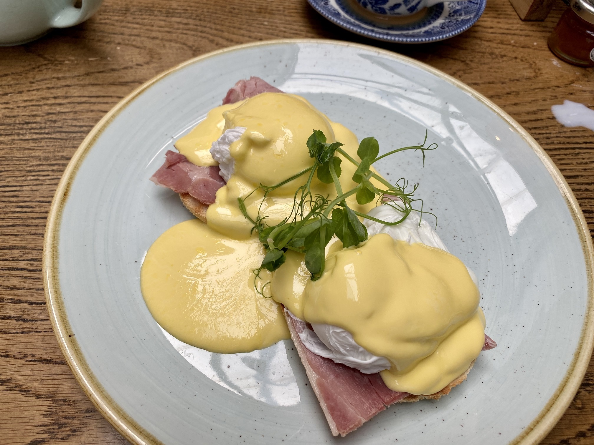 Sylvias eggs benedict