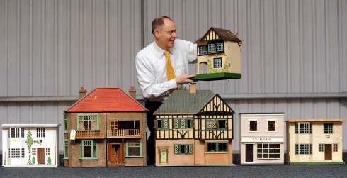 unusual dolls houses